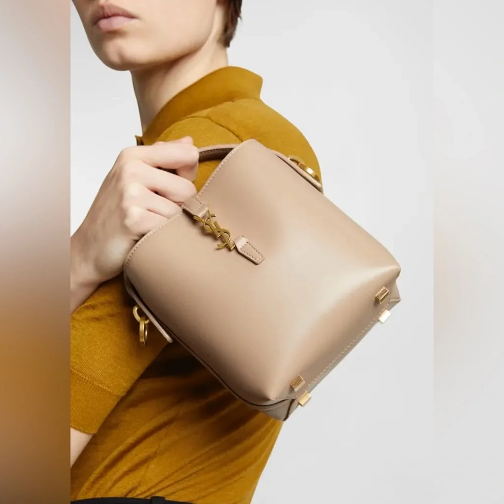 *NWT* Saint Laurent Le 37 Mini YSL Bucket Bag in Smooth Leather - Picture 4 of 8